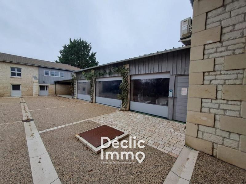 Propriété - 350 m² - 12 pièces