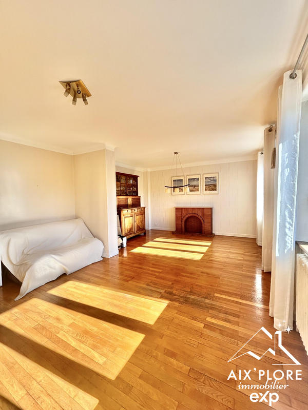 Appartement - 87 m² - 4 pièces