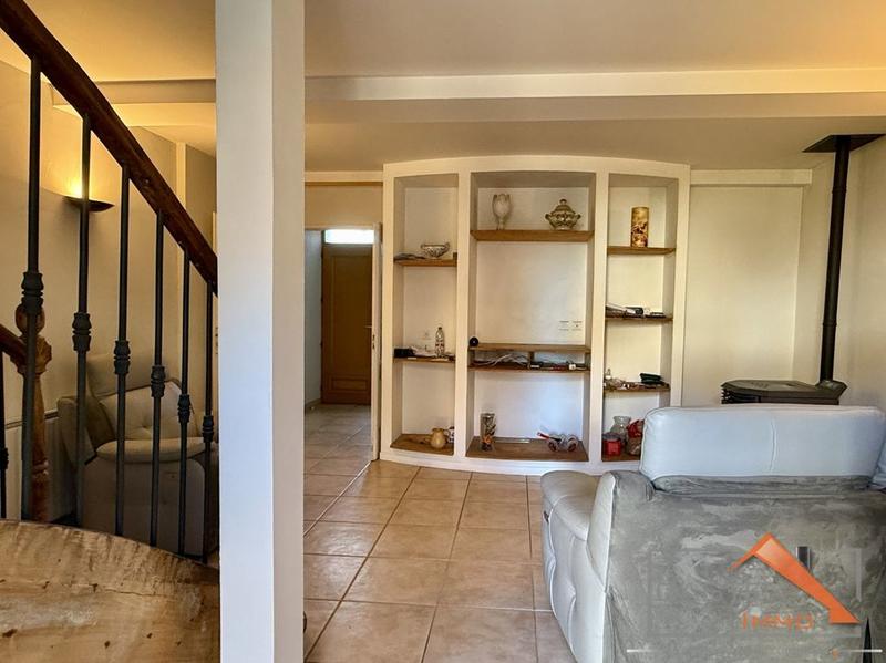 Maison - 149 m² - 6 pièces