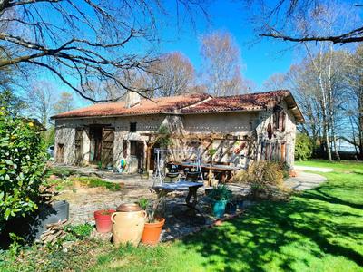 Maison - 170 m² - 5 pièces