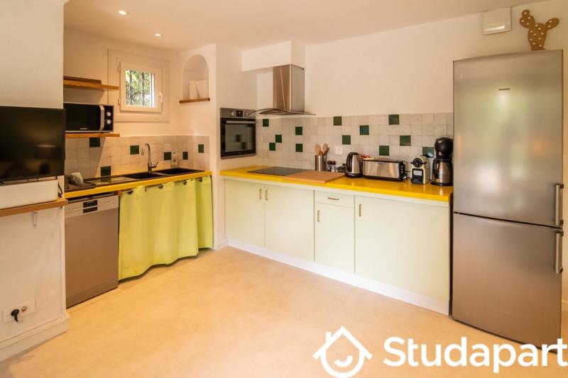 Appartement - 75 m² - 3 pièces