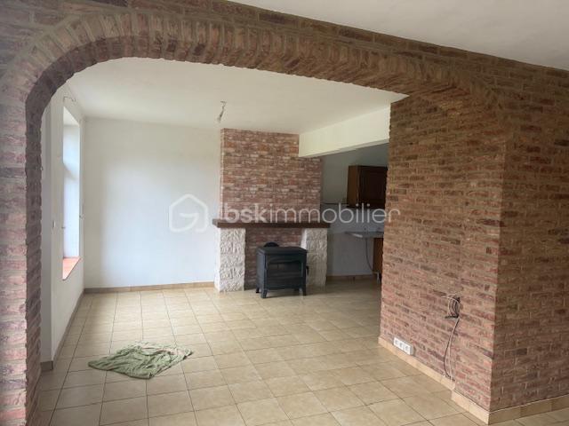 Demeure - 104 m² - 5 pièces