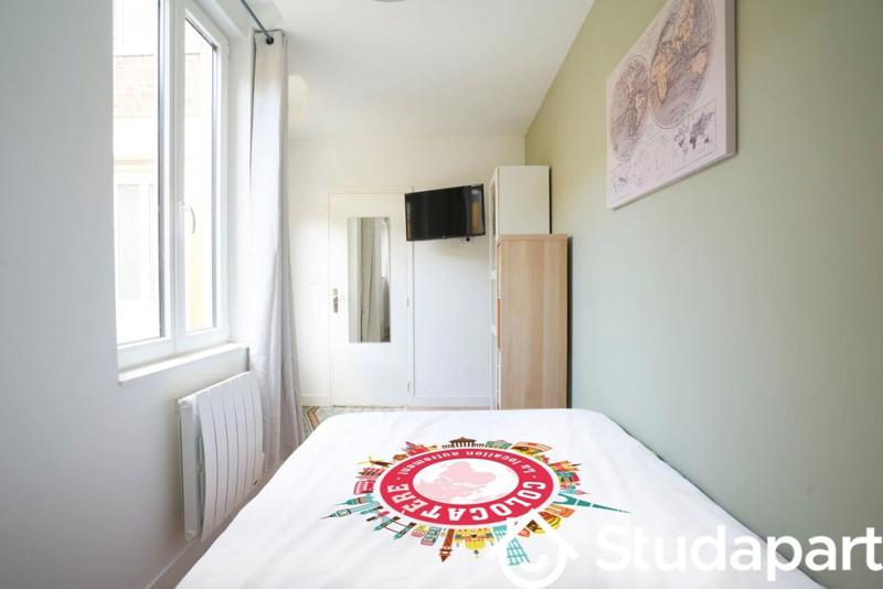 Chambre - 10 m² - 1 pièce