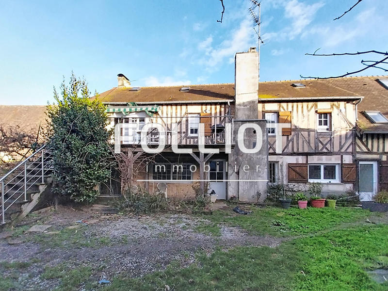 Maison - 200 m² - 14 pièces