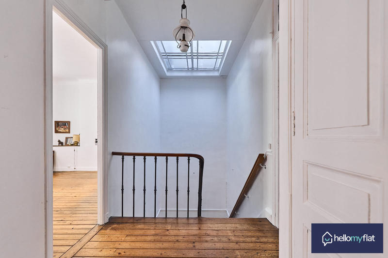 Maison - 188 m² - 8 pièces