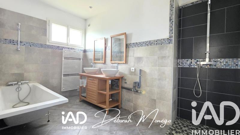 Maison - 170 m² - 6 pièces