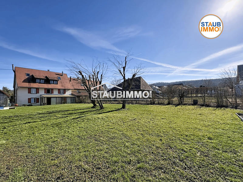 Maison - 243 m² - 7 pièces