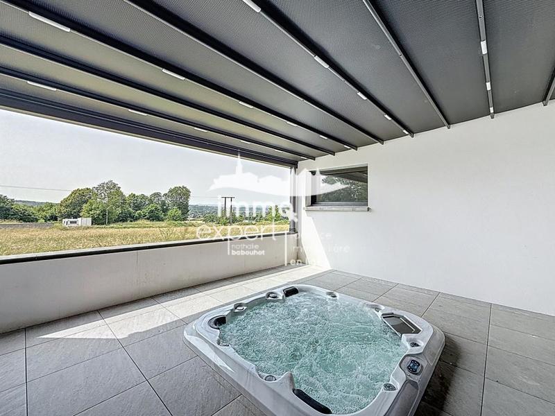 Villa - 145 m² - 6 pièces