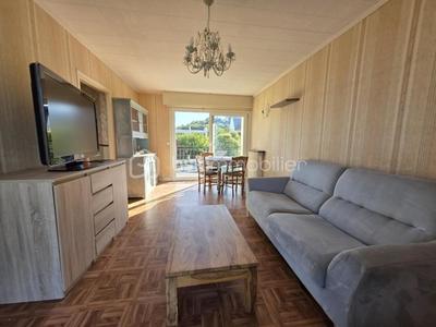 Pavillon - 80 m² - 5 pièces