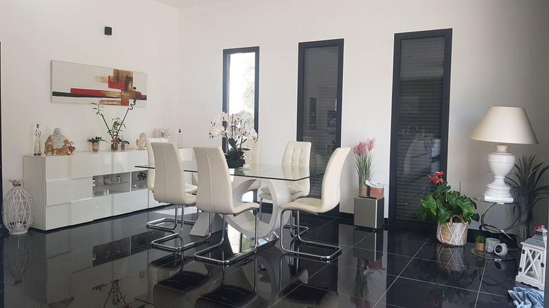 Maison - 194 m² - 4 pièces