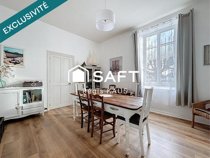 Maison - 220 m² - 8 pièces