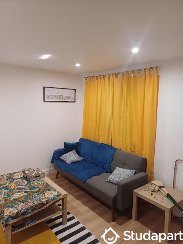 Chambre - 10 m² - 1 pièce