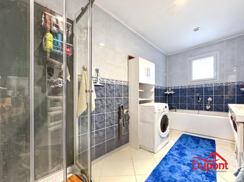 Maison - 108 m² - 5 pièces