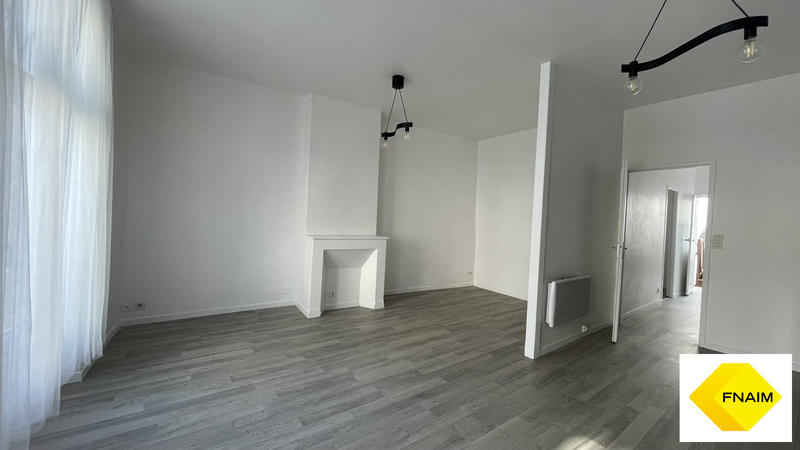Maison - 199 m² - 7 pièces