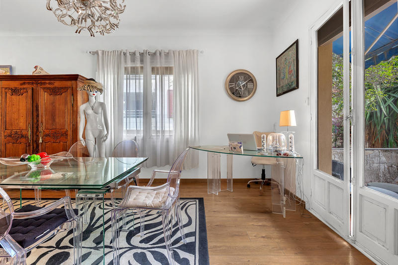 Appartement - 74 m² - 2 pièces