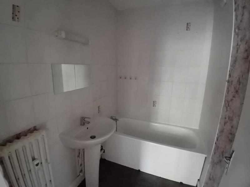 Appartement - 93 m² - 5 pièces