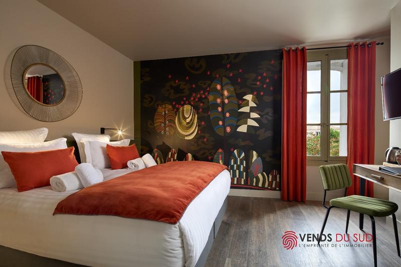 Maison de maîtres - 895 m² - 24 pièces