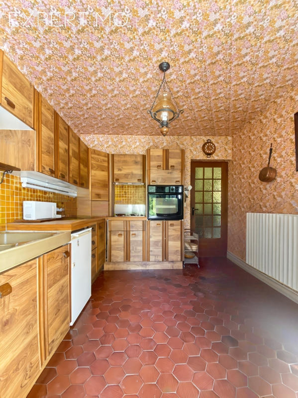 Maison - 145 m² - 6 pièces