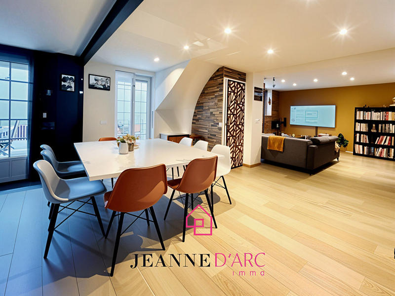 Maison - 135 m² - 4 pièces