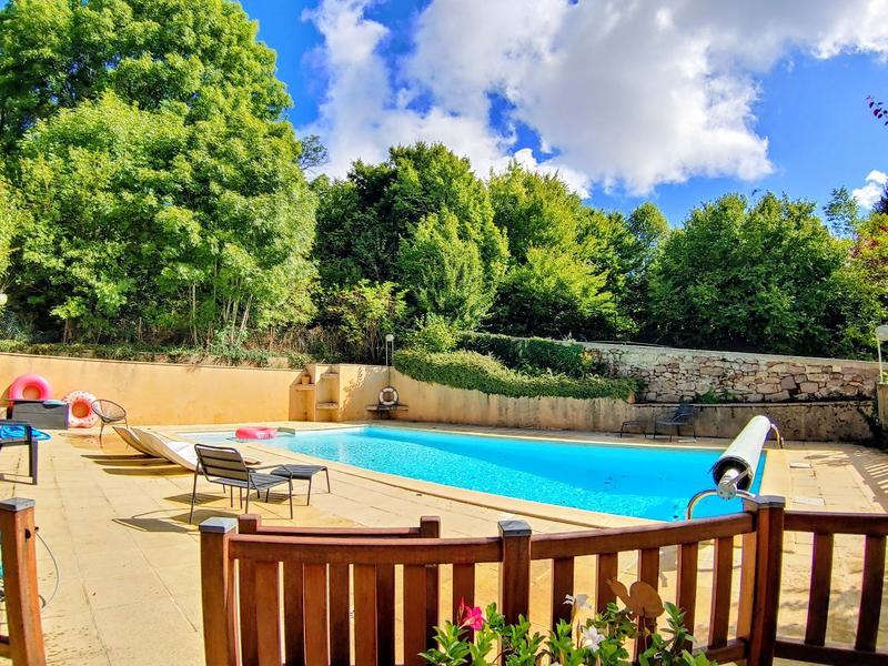 Maison bourgeoise - 350 m² - 10 pièces