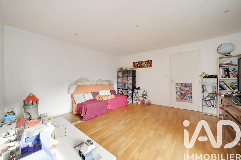 Maison - 253 m² - 8 pièces