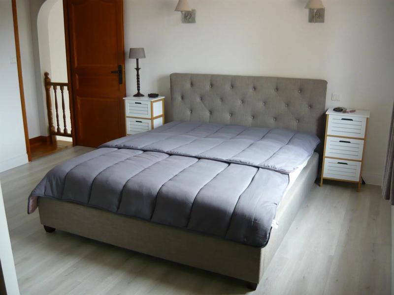 Maison - 223 m² - 9 pièces