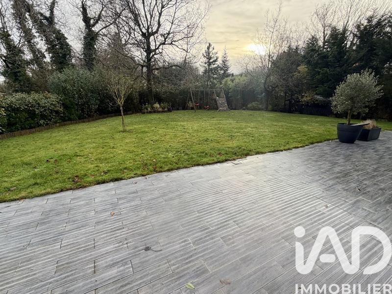 Maison - 232 m² - 7 pièces