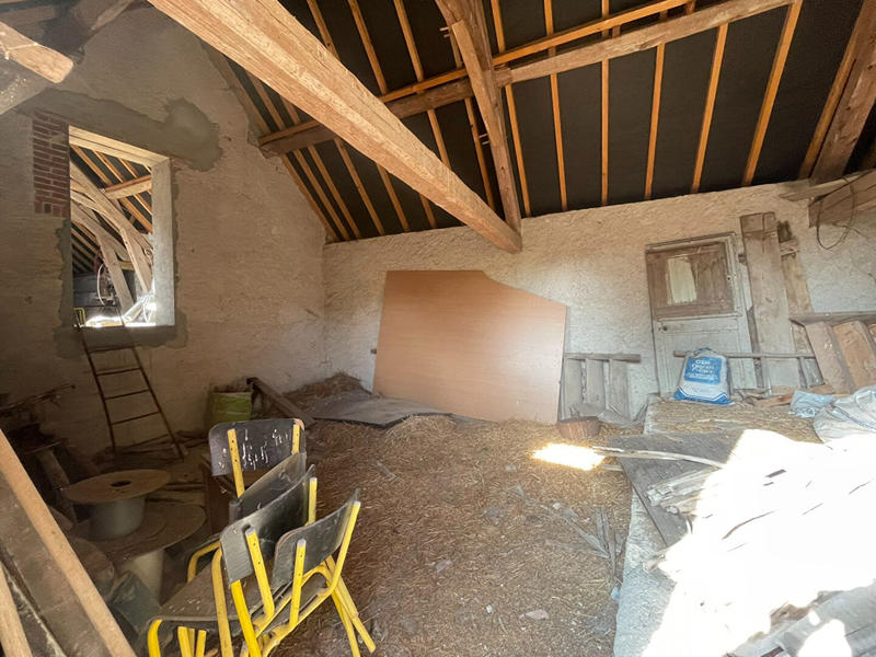 Maison - 150 m² - 2 pièces