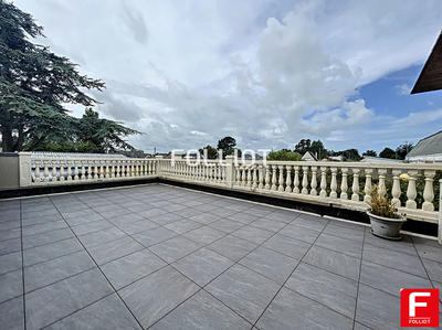 Appartement - 66 m² - 5 pièces