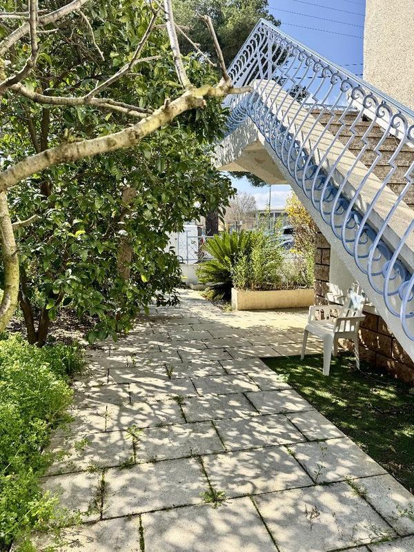 Maison - 173 m² - 6 pièces