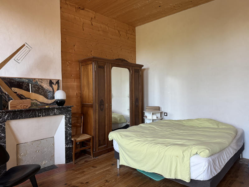 Maison - 135 m² - 9 pièces