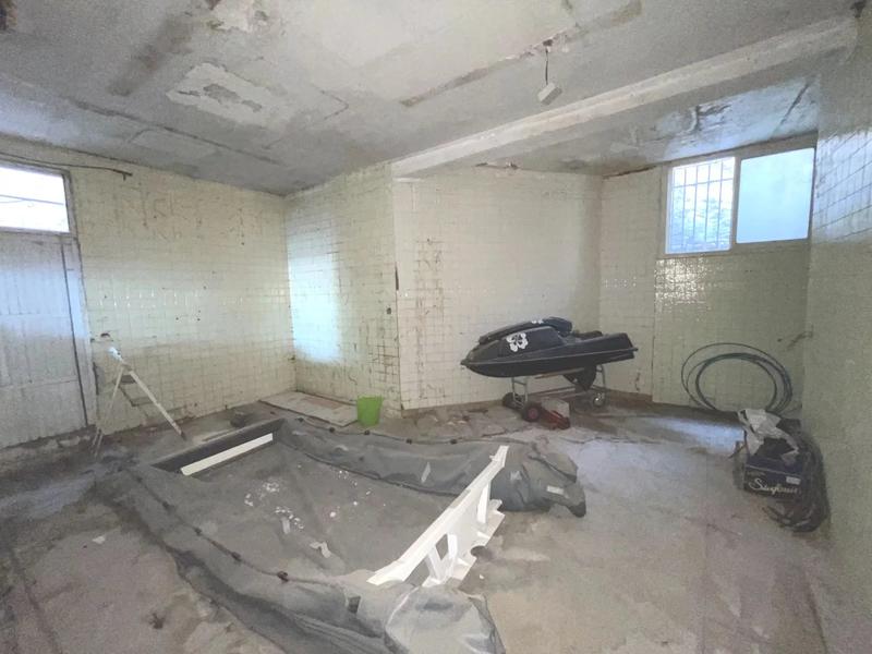 Local commercial - 92 m² - 3 pièces