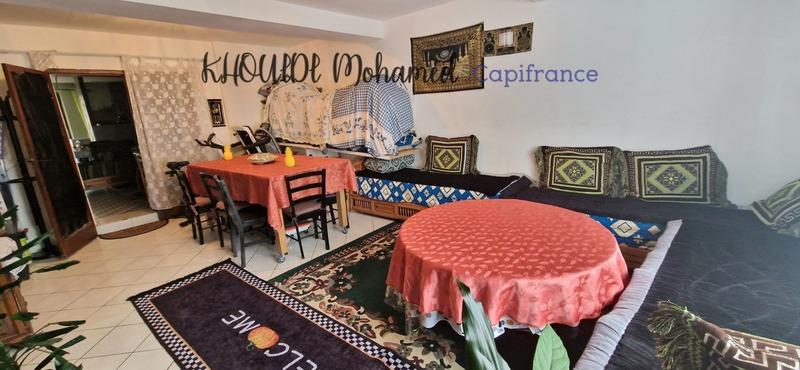 Maison - 196 m² - 7 pièces