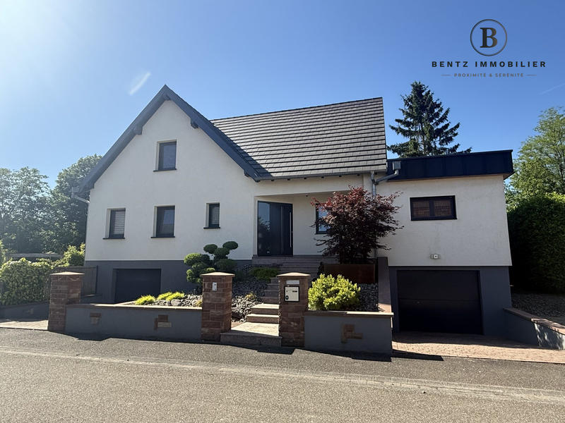 Maison - 166 m² - 6 pièces