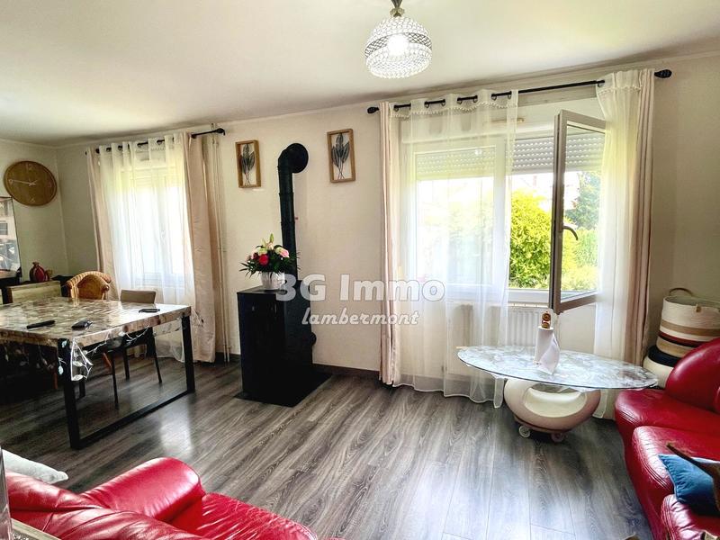 Maison jumelée - 80 m² - 5 pièces