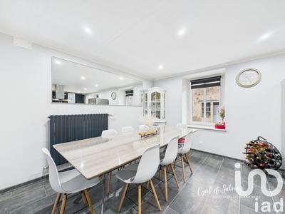 Maison - 253 m² - 10 pièces