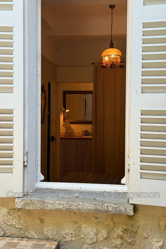 Appartement - 70 m² - 4 pièces