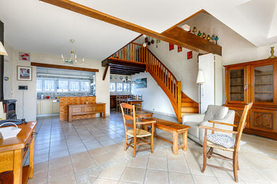 Maison - 158 m² - 6 pièces