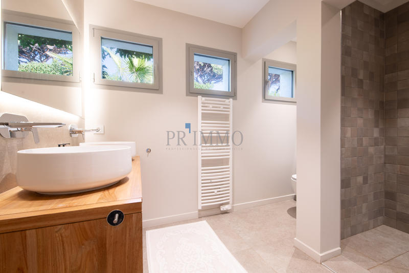 Villa - 185 m² - 5 pièces