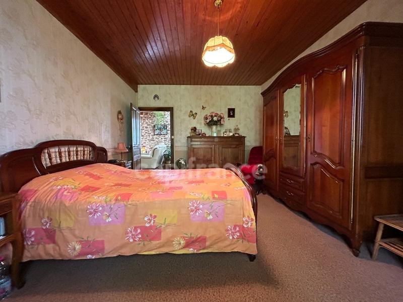 Maison - 151 m² - 6 pièces