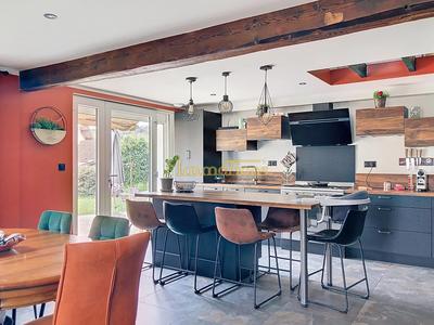 Maison - 118 m² - 3 pièces