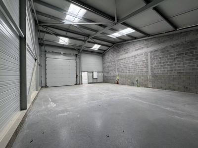 Bureau - 130 m² - 1 pièce