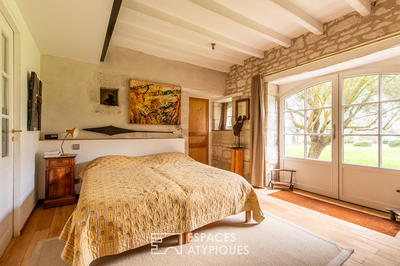 Maison - 460 m² - 12 pièces