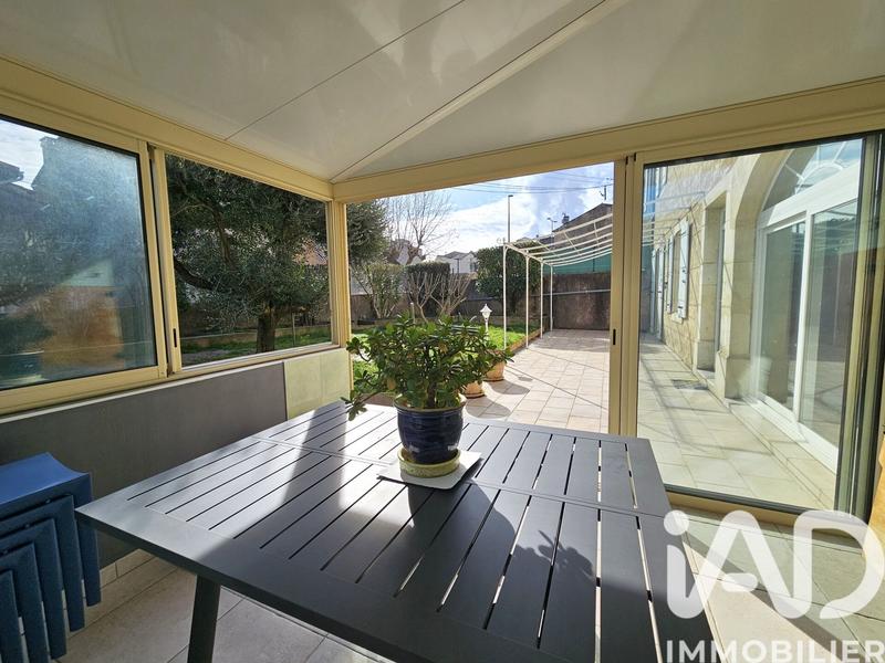 Maison - 167 m² - 6 pièces