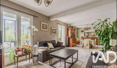 Maison - 140 m² - 7 pièces