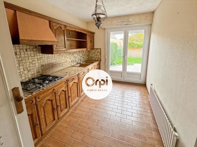 Maison - 100 m² - 4 pièces