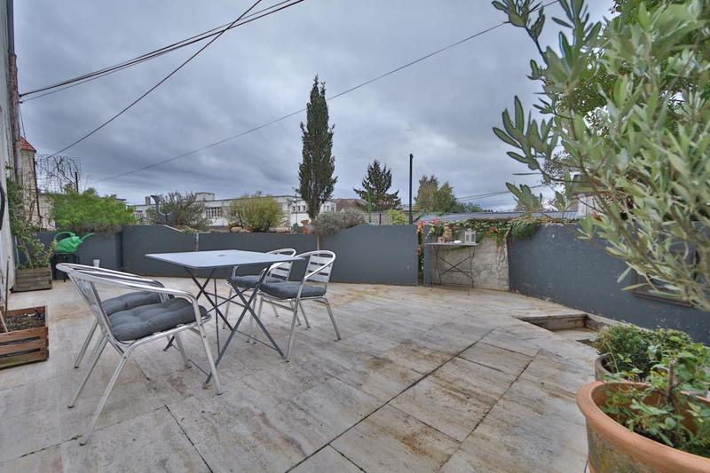 Duplex - 121 m² - 5 pièces