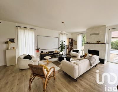 Maison - 190 m² - 6 pièces