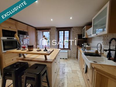 Maison - 88 m² - 5 pièces