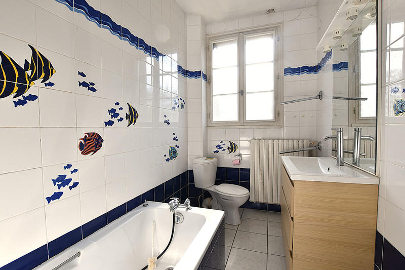 Maison - 151 m² - 9 pièces